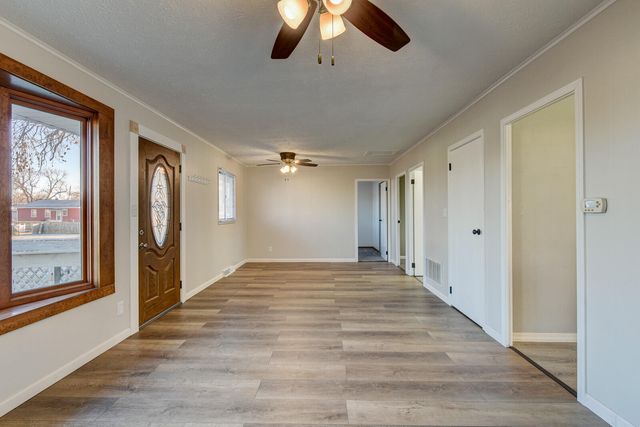 3325 AVENUE I, Council Bluffs, IA 51501