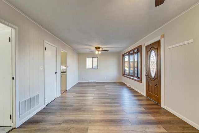 3325 AVENUE I, Council Bluffs, IA 51501