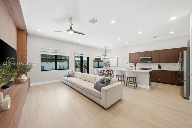17314 SW 46th St, Miramar, FL 33029