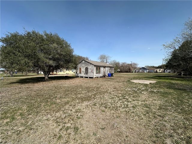 2729 Countiss Dr, Corpus Christi, TX 78410