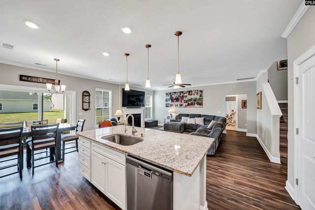 160 Secretariat St, Lexington, SC 29073