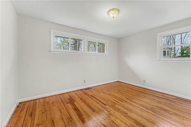 600 N Elam Avenue, Greensboro, NC 27408