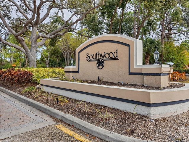 5016 E SEAGRASS DRIVE, Venice, FL 34293