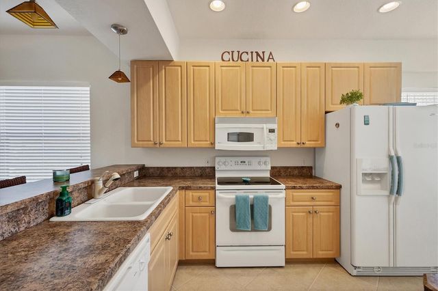 5016 E SEAGRASS DRIVE, Venice, FL 34293