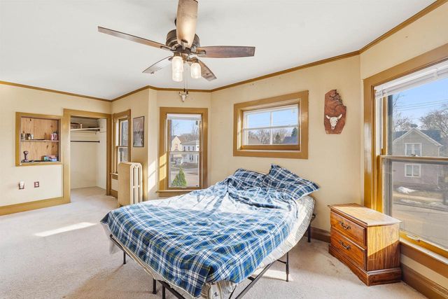 253 4TH STREET, Fond Du Lac, WI 54935