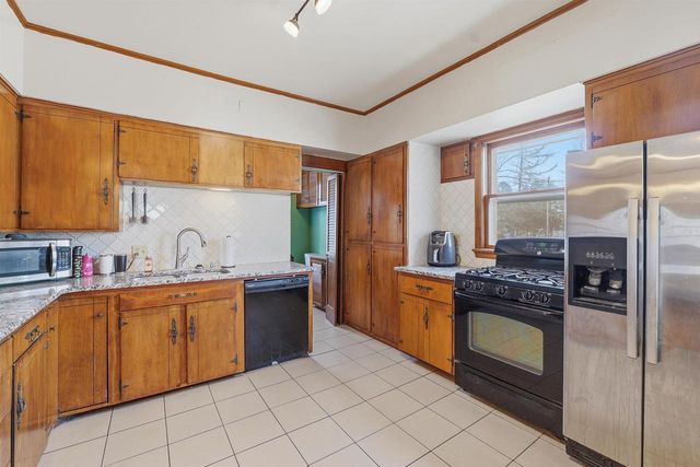 253 4TH STREET, Fond Du Lac, WI 54935