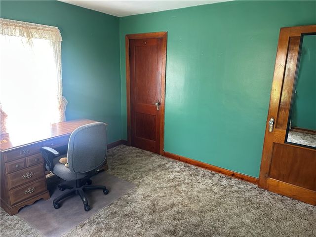 23 Cross St, Burgettstown Boro, PA 15021