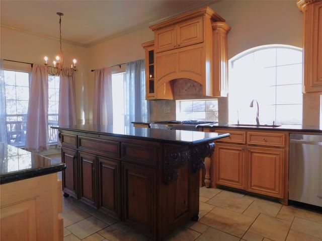 2765 Fernwood Drive, Highland Village, TX 75077