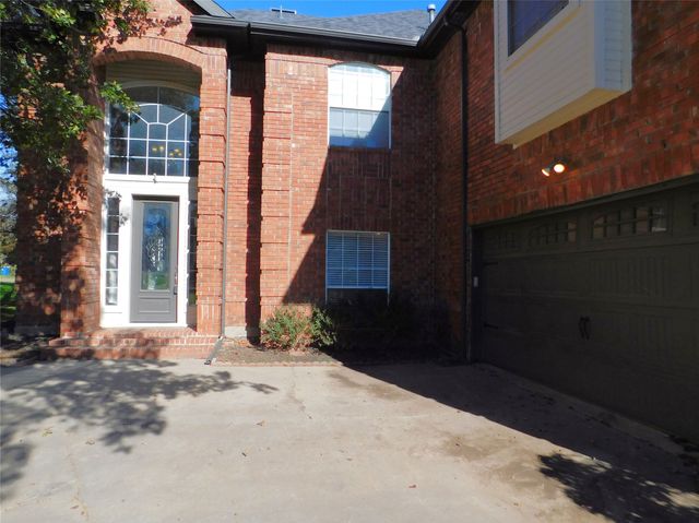 2765 Fernwood Drive, Highland Village, TX 75077