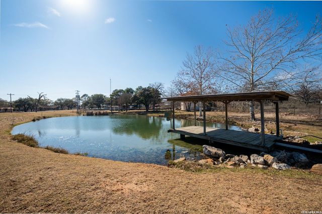 146 Ranch Country Dr, La Vernia, TX 78121