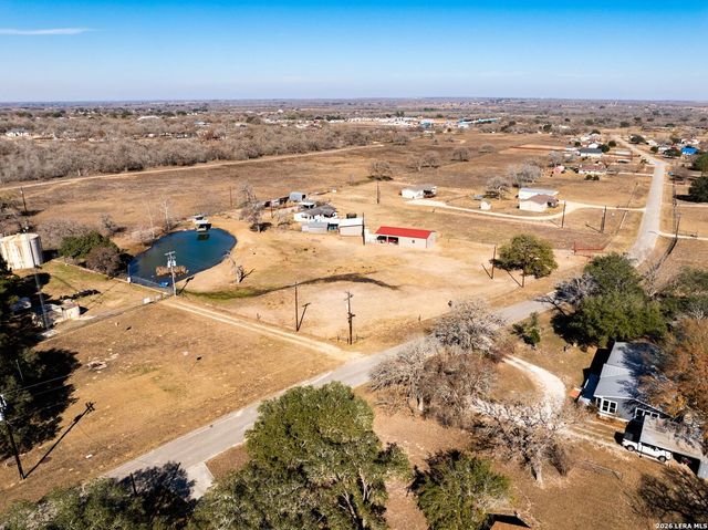 146 Ranch Country Dr, La Vernia, TX 78121