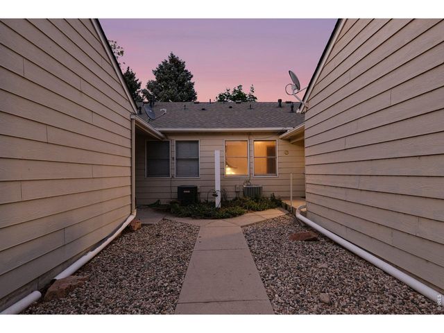 229 E 42nd St, Loveland, CO 80538
