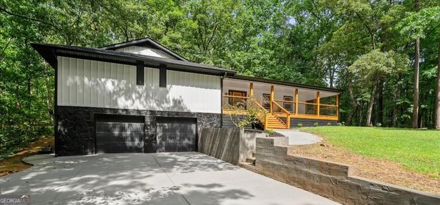 2513 N Carroll Court, Villa Rica, GA 30180