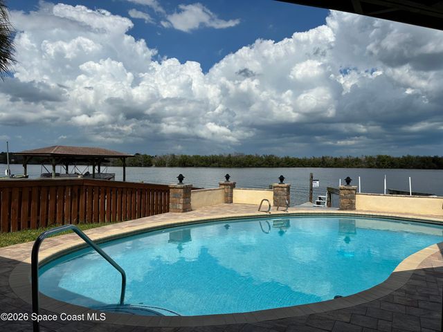 2530 Sykes Creek Drive, Merritt Island, FL 32953