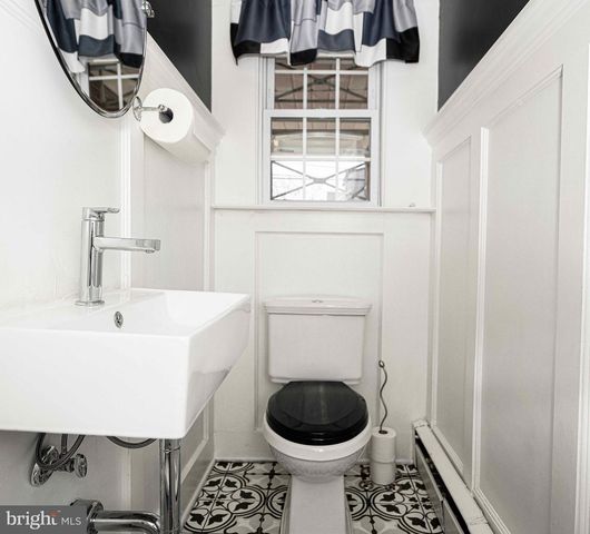 6701 LOCH RAVEN BLVD, Baltimore, MD 21239