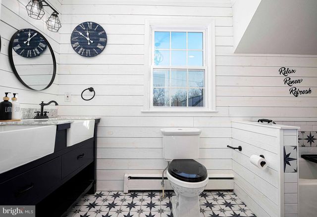 6701 LOCH RAVEN BLVD, Baltimore, MD 21239