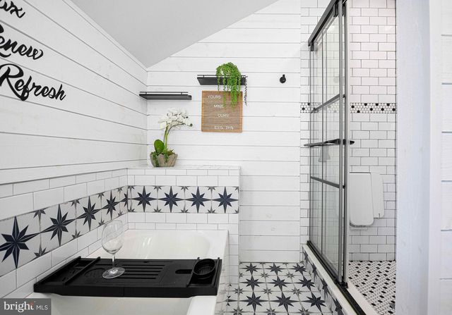 6701 LOCH RAVEN BLVD, Baltimore, MD 21239