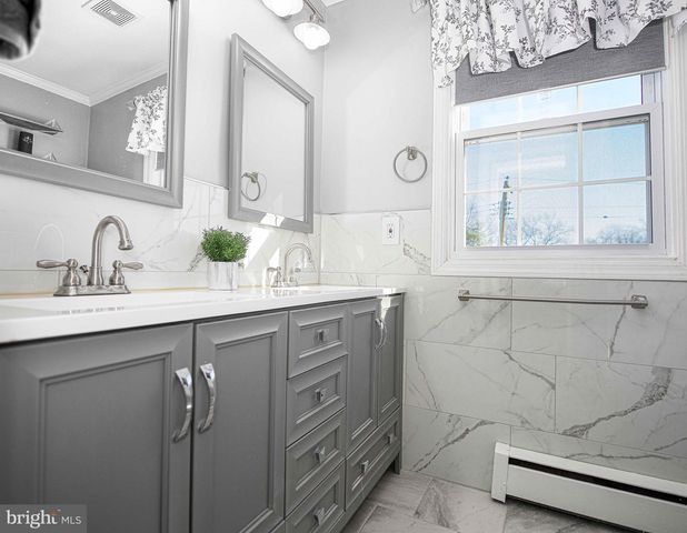 6701 LOCH RAVEN BLVD, Baltimore, MD 21239