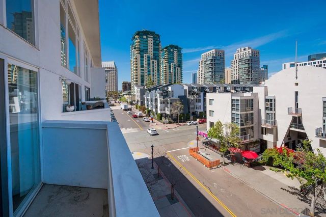 221 Island Ave 501, San Diego, CA 92101