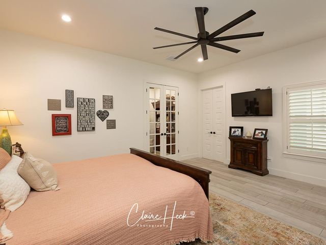 6800 Castle Wood Dr, Midland, TX 79707