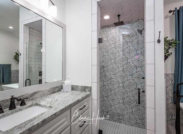 6800 Castle Wood Dr, Midland, TX 79707