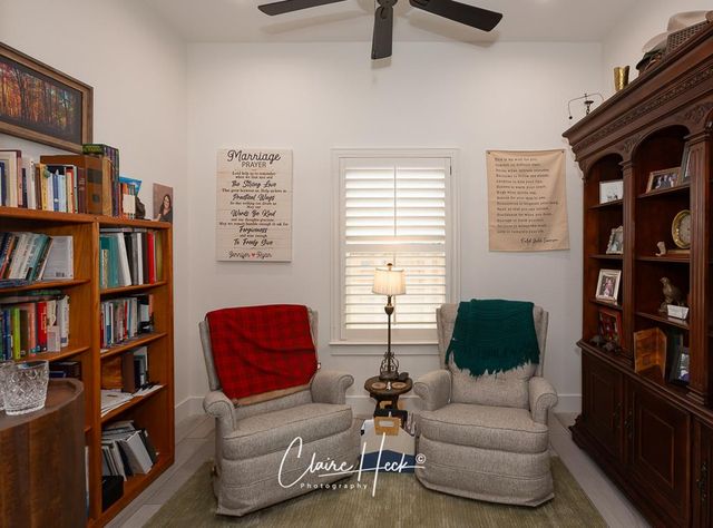 6800 Castle Wood Dr, Midland, TX 79707