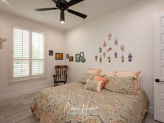 6800 Castle Wood Dr, Midland, TX 79707