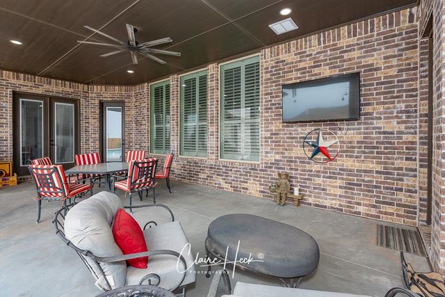 6800 Castle Wood Dr, Midland, TX 79707