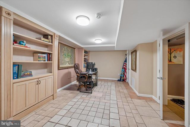 906 DIVISION AVE, Willow Grove, PA 19090