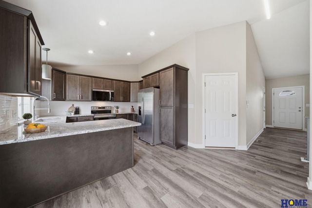 8342 Ryley Lane, Lincoln, NE 68512