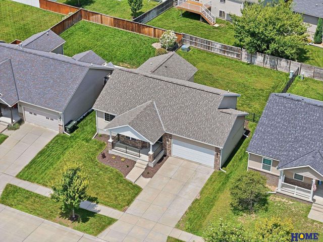 8342 Ryley Lane, Lincoln, NE 68512