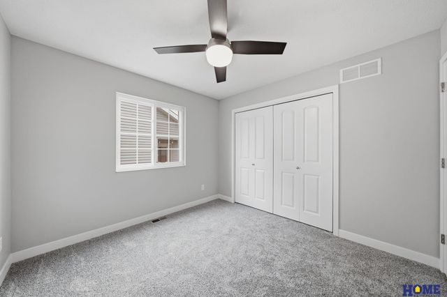8342 Ryley Lane, Lincoln, NE 68512