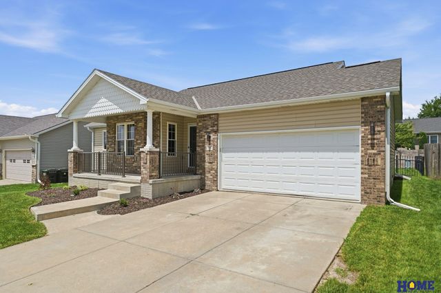 8342 Ryley Lane, Lincoln, NE 68512