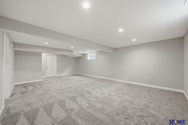 8342 Ryley Lane, Lincoln, NE 68512