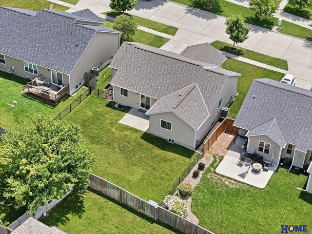 8342 Ryley Lane, Lincoln, NE 68512