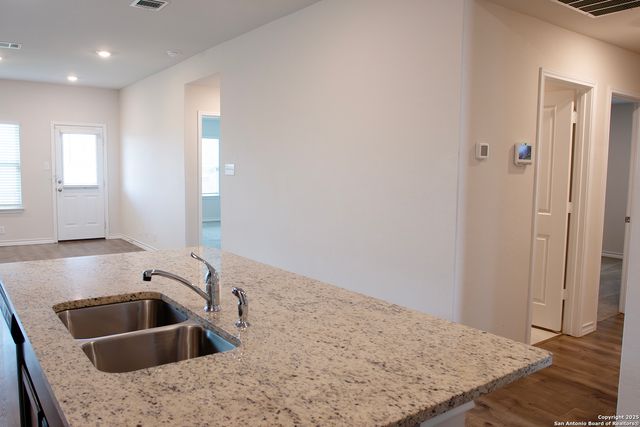 5519 Stormie Keep, San Antonio, TX 78266