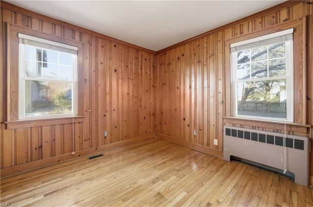 519 Riverside DR, Portsmouth, VA 23707