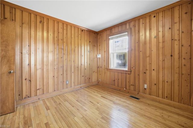 519 Riverside DR, Portsmouth, VA 23707