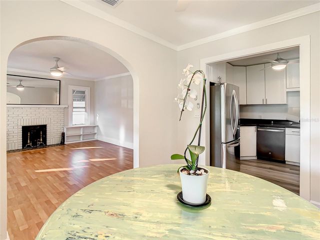 2758 10TH STREET N, St Petersburg, FL 33704