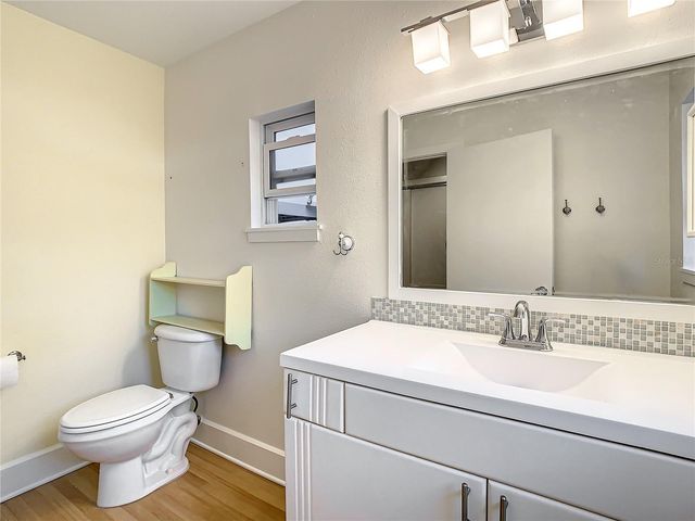 2758 10TH STREET N, St Petersburg, FL 33704