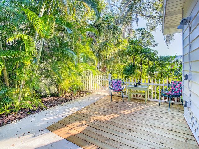 2758 10TH STREET N, St Petersburg, FL 33704