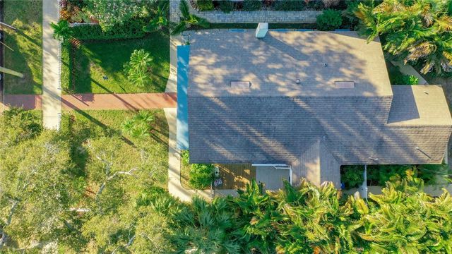 2758 10TH STREET N, St Petersburg, FL 33704