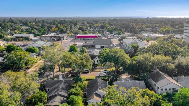 2758 10TH STREET N, St Petersburg, FL 33704