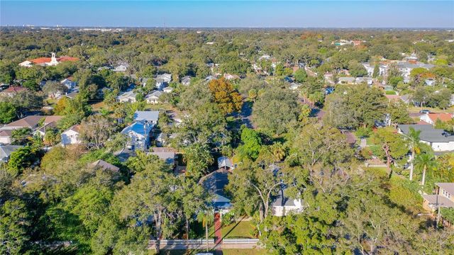 2758 10TH STREET N, St Petersburg, FL 33704