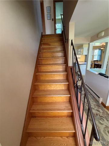 64 Robin Hill Dr Drive, Amherst, NY 14221