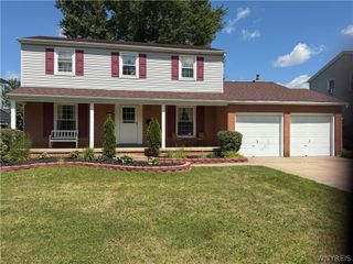 64 Robin Hill Dr Drive, Amherst, NY 14221