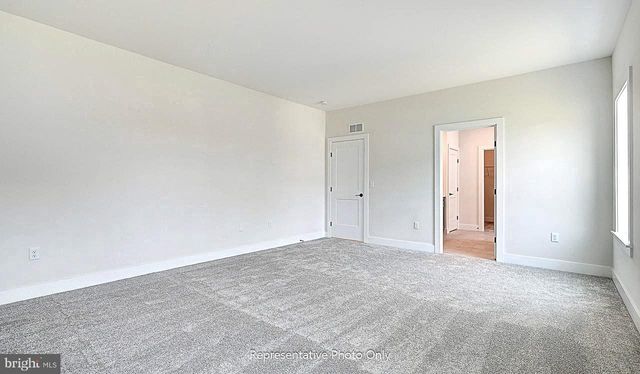 401 STICKLEY DR, Mechanicsburg, PA 17055