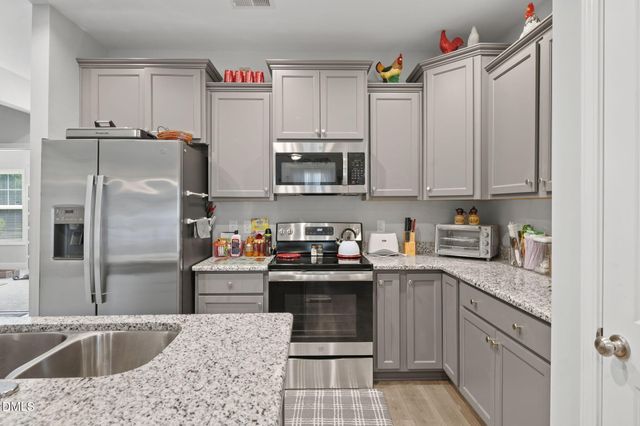 123 W Pk Lane, Sanford, NC 27332
