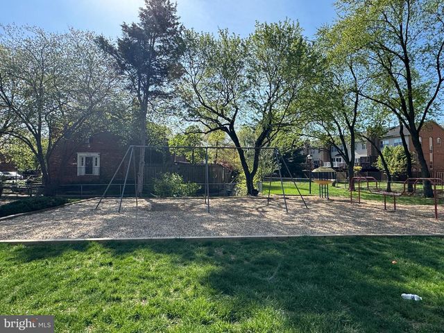 6558 GILDAR ST, Alexandria, VA 22310