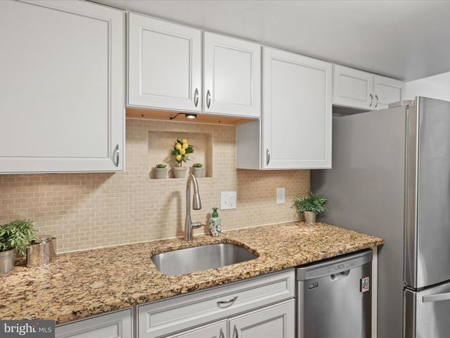 6558 GILDAR ST, Alexandria, VA 22310